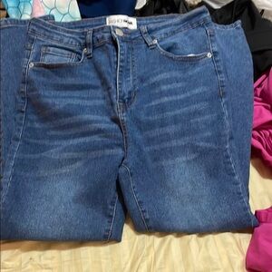 Fashion Nova Women's Blue Jeans size 9